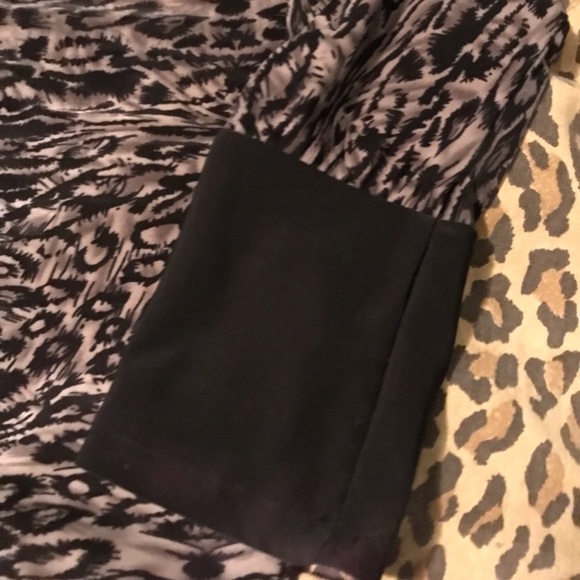 ISABELLA RODRIQUEZ  animal print w/ lattice cut out 3/4  sleeves - Picture 8 of 13